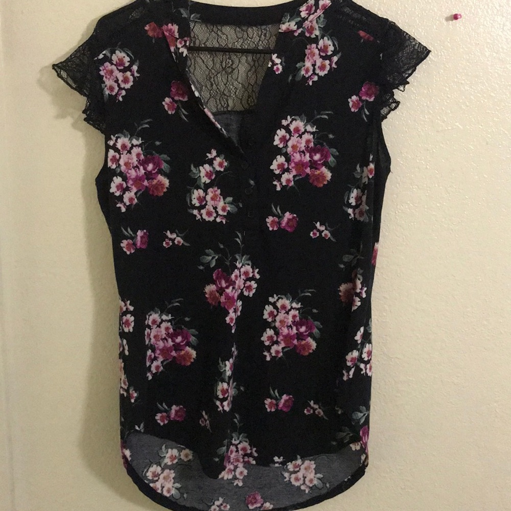 Floral top with lace shoulders